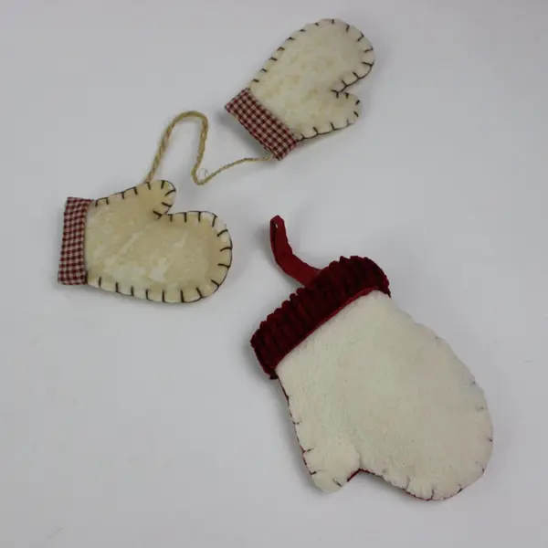 Felt Christmas Mitten Ornaments Lot of 3 Cardinal Heart
