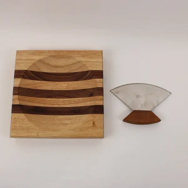 The ULU Factory Ulu Knife Flat Wooden Cutting Board Set
