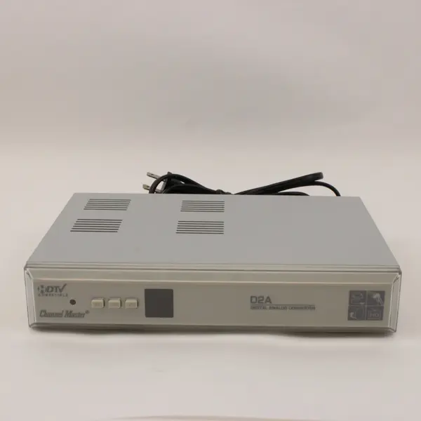 Channel Master CM-7000 D2A Digital to Analog TV Converter Box Manual