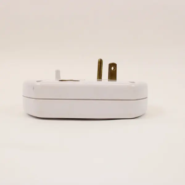 360 Electrical Indoor Plug-In Outlet Adapter