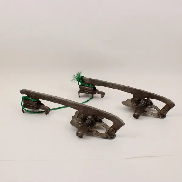 Peok & Snyder Vintage Men's Clamp-On Ice Skates Pre-Owned