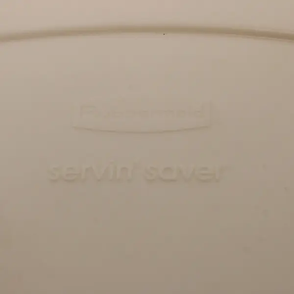 Vintage Rubbermaid Servin' Saver 10-Cup Square Container