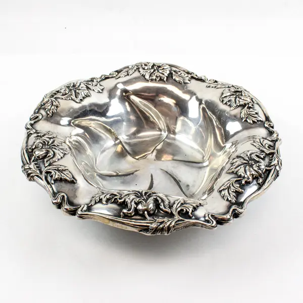 Art Nouveau Floral Silverplate Bowl 11in Ornate Raised Border