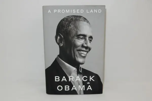 A Promised Land Barack Obama 2020 Hardcover 1st Edition Dust Jacket