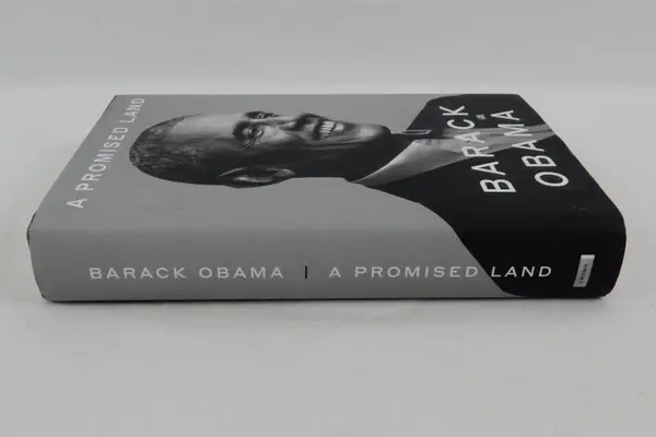 A Promised Land Barack Obama 2020 Hardcover 1st Edition Dust Jacket