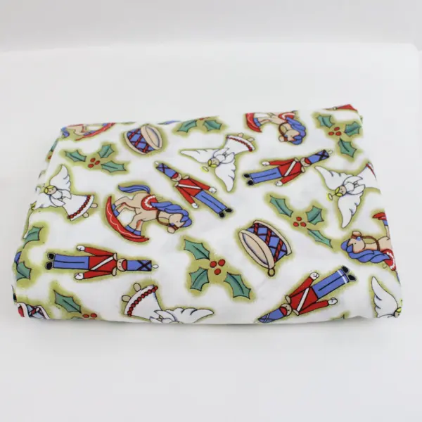 Lot of 2.8 lb Kitschy Christmas Fabric for Sewing Quilting Crafts FLAWED