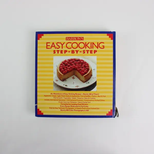 VTG Barron's Easy Cooking Step-By-Step Cookbook Bev Bennett Illustrated 1985 HC