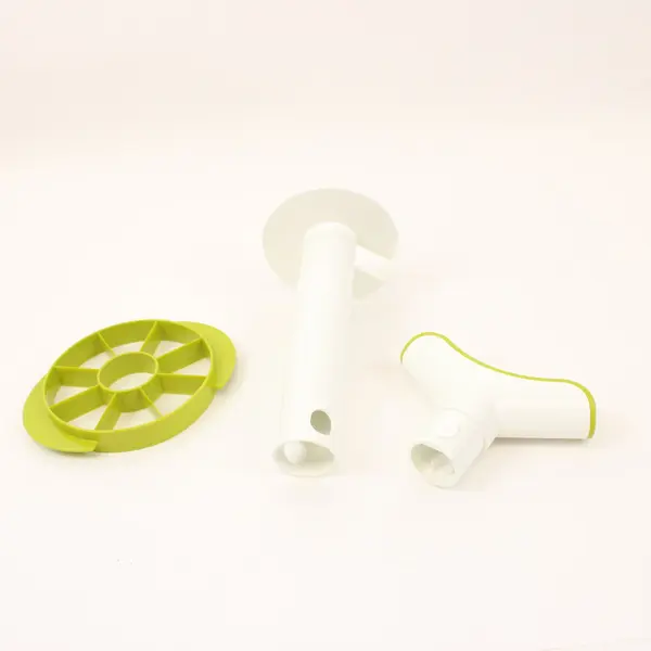 Vacu Vin 4-in-1 Pineapple Slicer Wedger Corer Peeler
