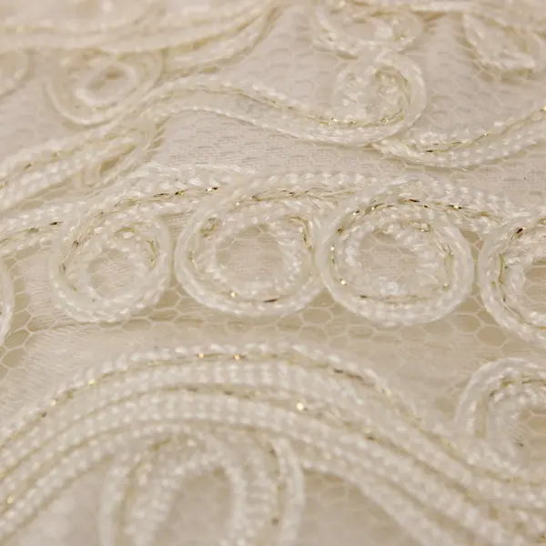 White Irish Crochet Lace Tissue Box Cover Doily Looped Trim