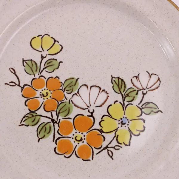 Set of 4 Hearthside Spring Garden Baroque Salad Plates  Floral Stoneware