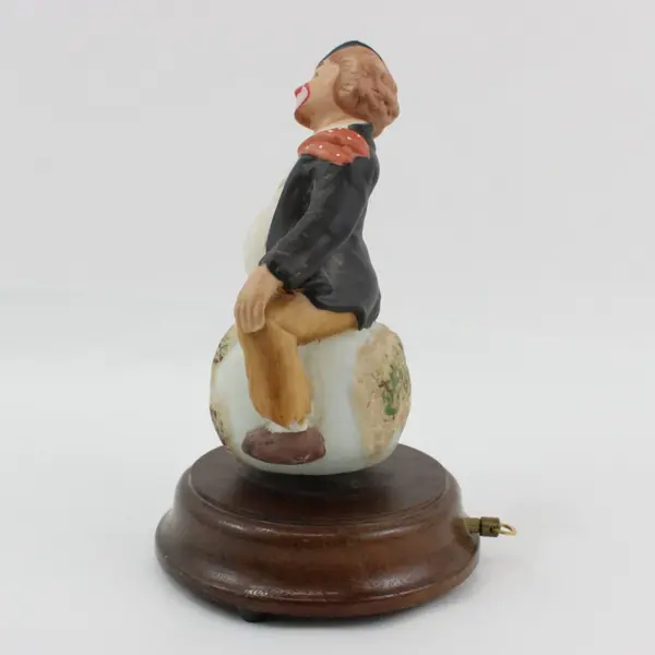 1980 Albert E. Price Hobo Clown on Globe Music Box Working