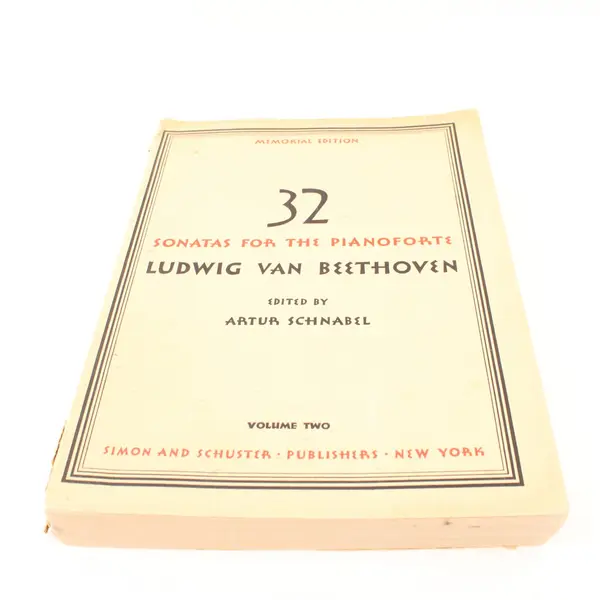 Beethoven 32 Sonatas for Pianoforte Artur Schnabel Memorial Ed Vol 2