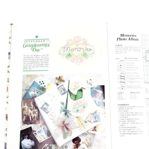 Holidays in Cross Stitch 1988: The Vanessa-Ann Collection Oxmoor House HC Good