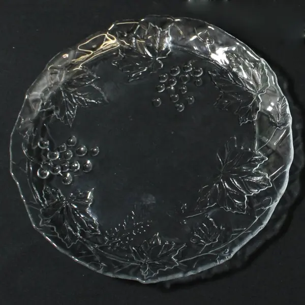 Set of 3 Cristal d'Arques-Durand Mallory Grape Vine Salad Plates 7.75" 