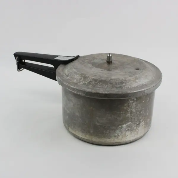 Mirro-Matic MI-0404 4 Qt Aluminum Pressure Cooker No Jiggler