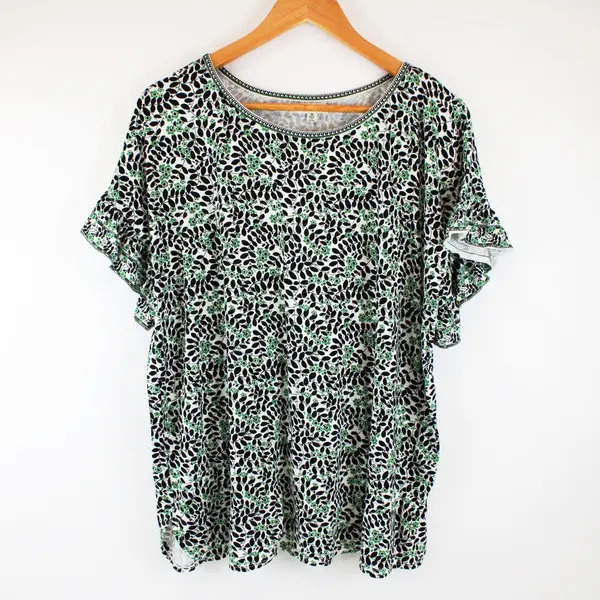 Max Studio Women's 1X Green Black Floral Top