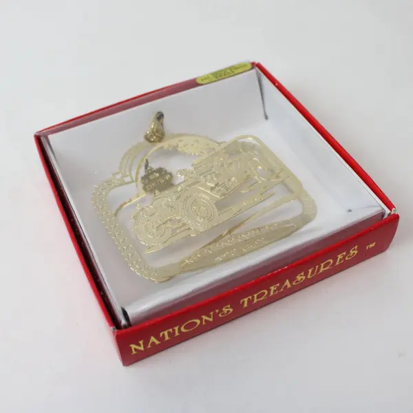 2003 Nation's Treasures McMinnville Oregon Fire Engine 24K Gold Brass Ornament