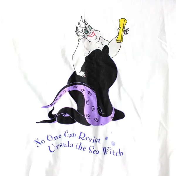 Vintage 1997 WDCC Disney Ursula Sculpture Event Hanes Beefy-T T-Shirt White
