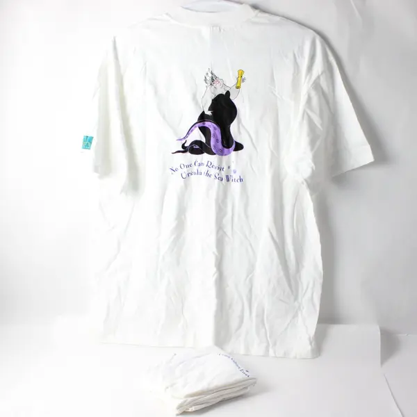 Vintage 1997 WDCC Disney Ursula Sculpture Event Hanes Beefy-T T-Shirt White