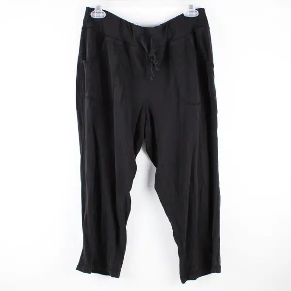 Athletic Works Women's Black Drawstring Capri Pants Size L 12-14