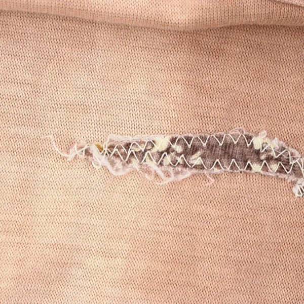 Kennington Women's Large Beige Whimsical Applique Long Sleeve Shirt
