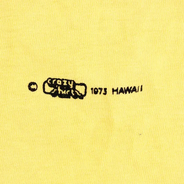 Vintage 1973 Crazy Shirts Elephant Country Yellow T-Shirt Large FLAWED