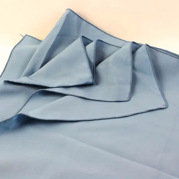Blue Synthetic Tablecloth 100 x 58 Inch Pre-Owned
