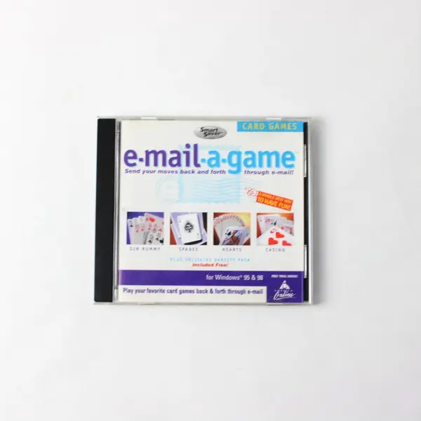 Smart Saver E-Mail-a-Game Card Games CD-ROM Windows 95/98 Solitaire