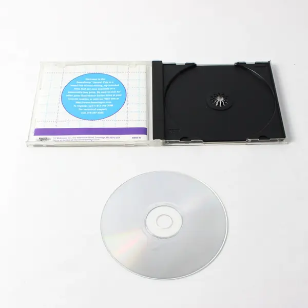 Smart Saver E-Mail-a-Game Card Games CD-ROM Windows 95/98 Solitaire