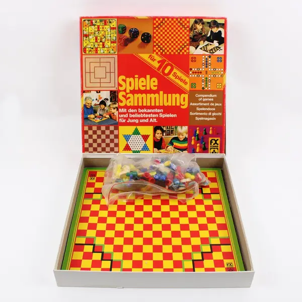 Schmidt Spiele Game Collection 10 Games Over 100 Options German Board Game
