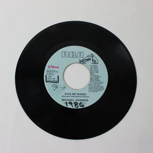 Michael Johnson Give Me Wings RCA  7" Vinyl Record