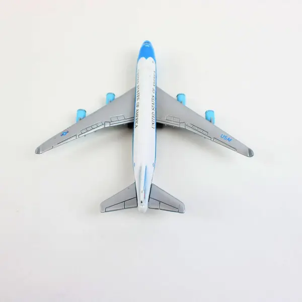 Unbranded Boeing 747-200 VC-25 Style Air Force One Diecast Model