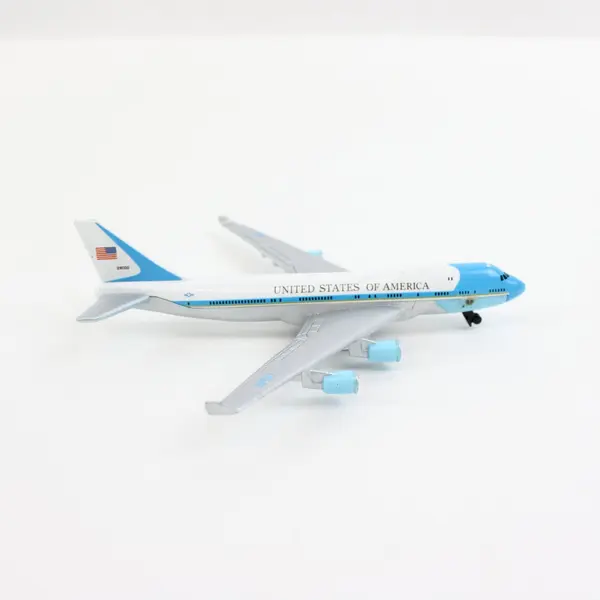 Unbranded Boeing 747-200 VC-25 Style Air Force One Diecast Model