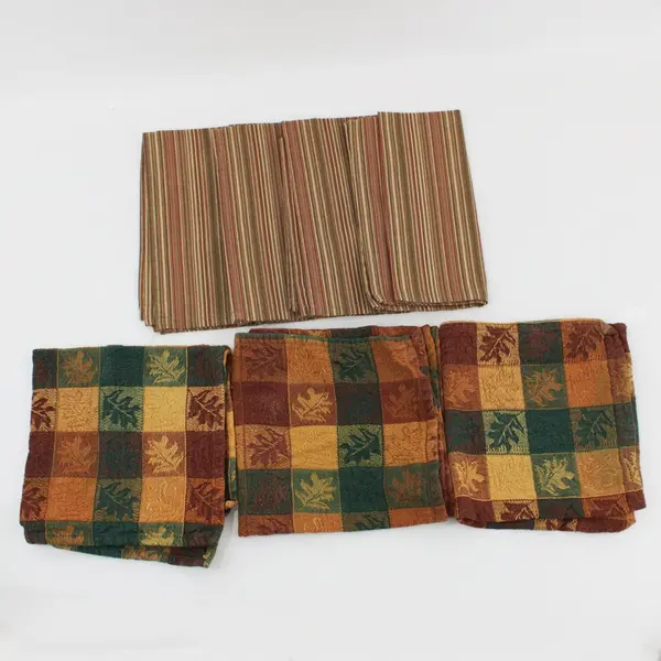 Mixed Lot of 20 Cloth Napkins Kitchen Dining Linens FLAWED