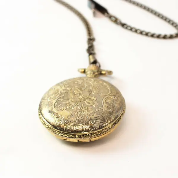 Watch-It Quartz Eagle Pocket Watch With Chain Gold Tone - New Battery