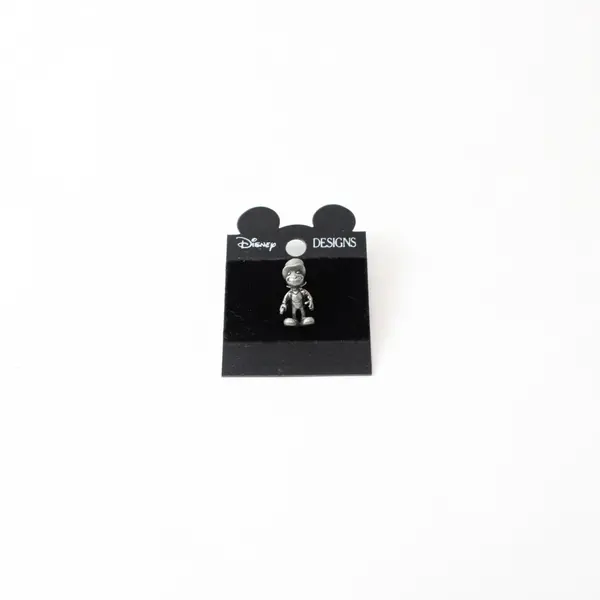 Disney Designs Pewter Jiminy Cricket Pinocchio Lapel Pin Collectible