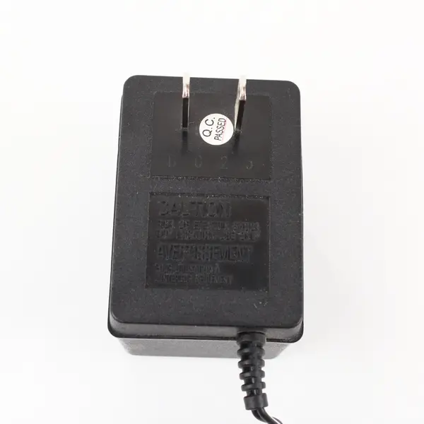 Genuine RYOBI 7221001 12V Power Tool Charger DC 9V 200mA