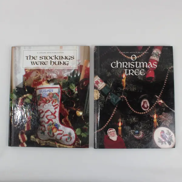 Lot Of 2 Leisure Arts HC Books 'O Christmas Tree' & 'The Stockings Were Hung'