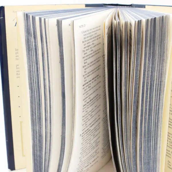 The New Testament From 26 Translations Curtis Vaughan Hardcover Book
