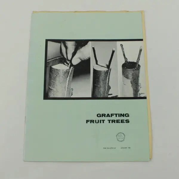 Grafting Fruit Trees PNW Bulletin 62 January 1965 Gardening Booklet
