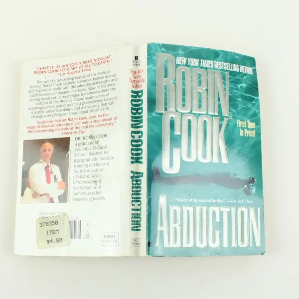 Abduction by Robin Cook Paperback 2000 ISBN 042517736X