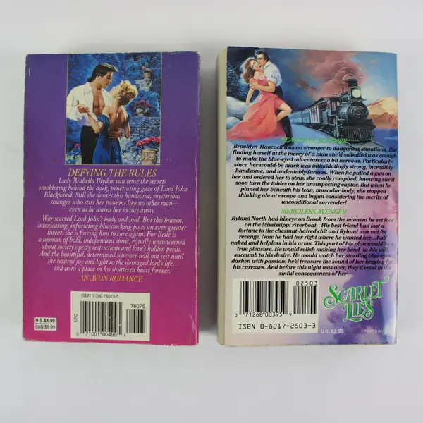 Lot of 2 Good PB Romance Books Dancing at Midnight Julia Quinn Scarlet Lies Jo