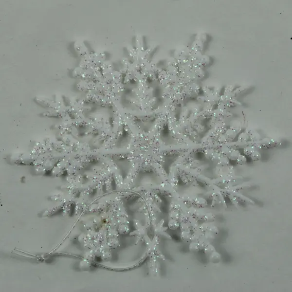 Set of 10 White Glitter Snowflake Christmas Ornaments