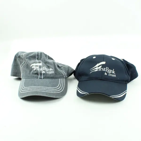 Lot of 2 Adjustable Baseball Caps Casual Wear Pre-Owned