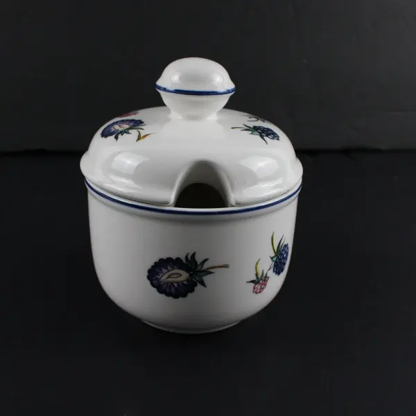 Villeroy & Boch Blackberry Sugar Bowl Pre-Owned