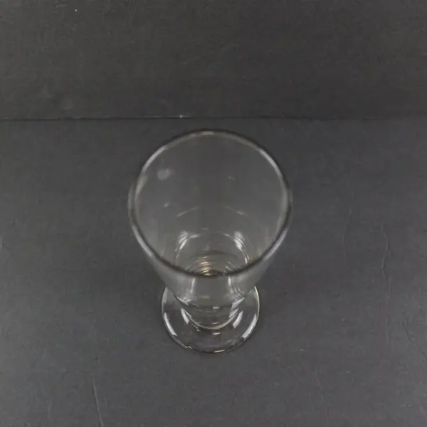 Clear Footed Stemmed Pilsner Beer Glass Unbranded 9.5in Used