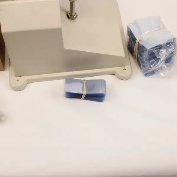 A03 Manual Liquid Filling Machine Used Small Batch Packaging