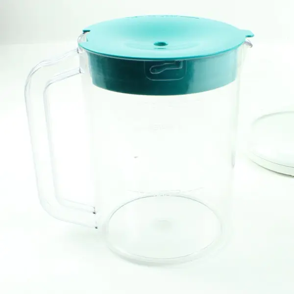 West Bend Iced Tea Maker With Pitcher White Blue Untested