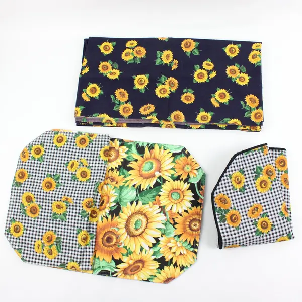 4 Pc Sunflower Print Dining Table  Set- Table runner, Centerpiece Mat, Placemats