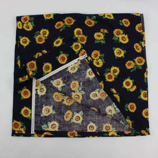 4 Pc Sunflower Print Dining Table  Set- Table runner, Centerpiece Mat, Placemats